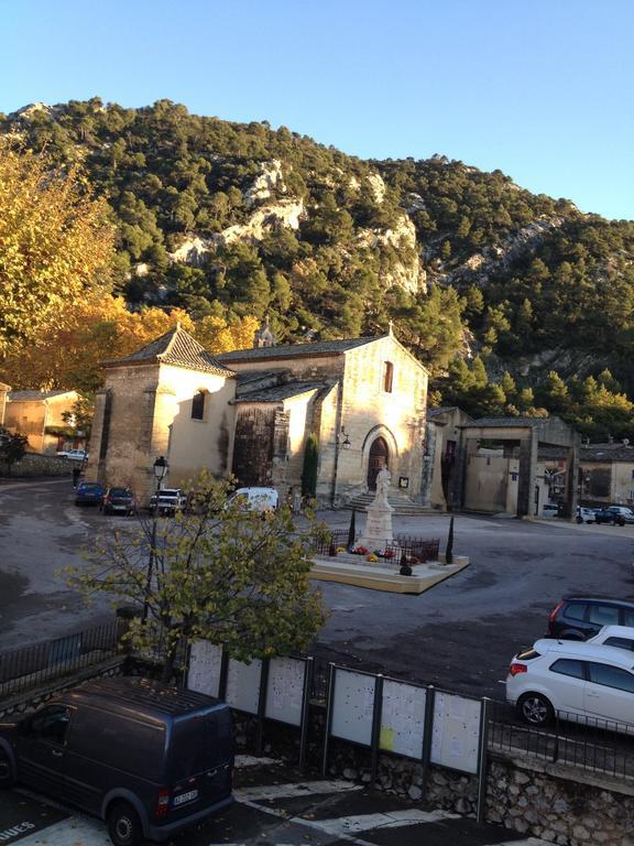 Gite Fa Mille Maison Bleu Robion en Luberon 外观 照片